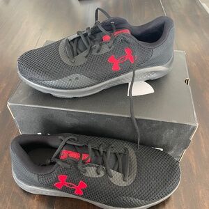 NEW Under Armour Men’s Charged Pursuit 3 Size 4E Extra Wide